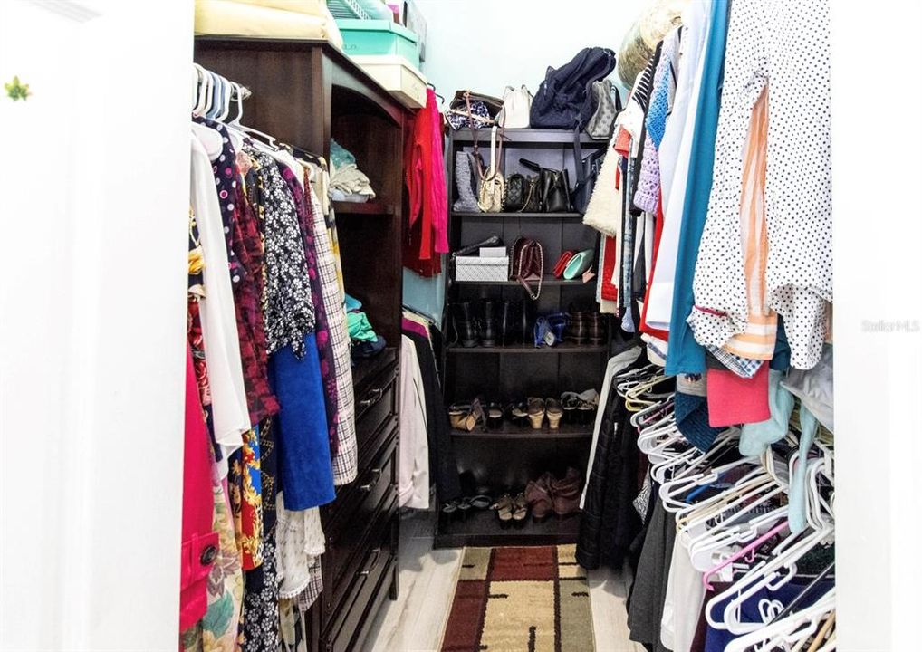 На продажу: $729,900 (4 спален, 2 ванн, 3442 Квадратных фут)