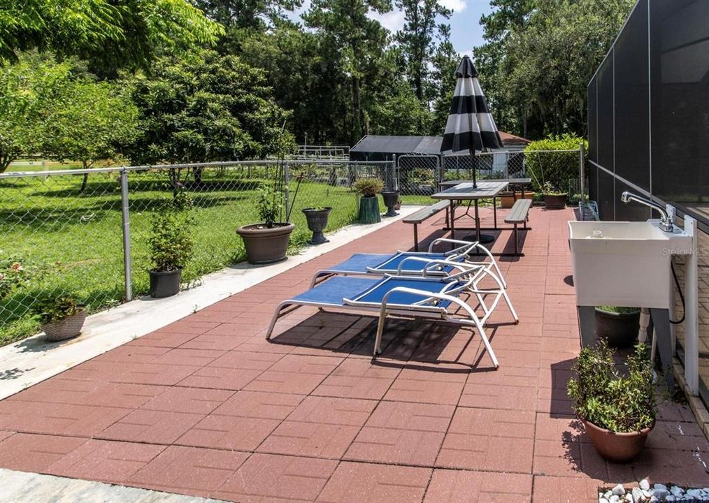 На продажу: $729,900 (4 спален, 2 ванн, 3442 Квадратных фут)