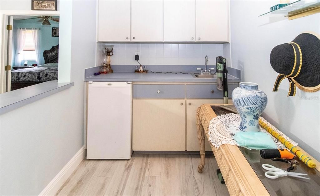 На продажу: $729,900 (4 спален, 2 ванн, 3442 Квадратных фут)