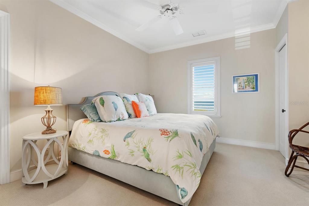 На продажу: $9,700,000 (4 спален, 5 ванн, 5245 Квадратных фут)