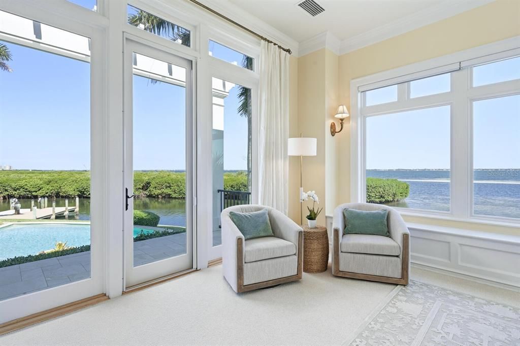 На продажу: $9,700,000 (4 спален, 5 ванн, 5245 Квадратных фут)