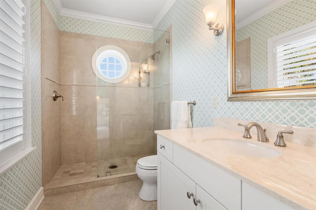 На продажу: $9,700,000 (4 спален, 5 ванн, 5245 Квадратных фут)