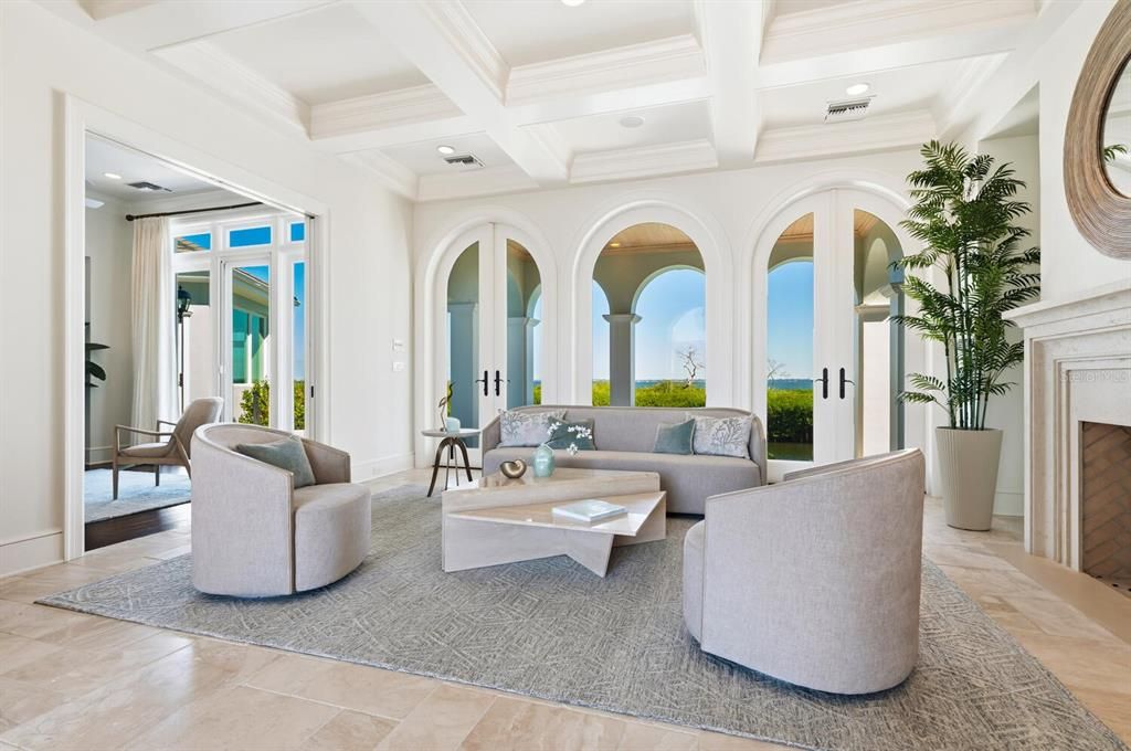 На продажу: $9,700,000 (4 спален, 5 ванн, 5245 Квадратных фут)