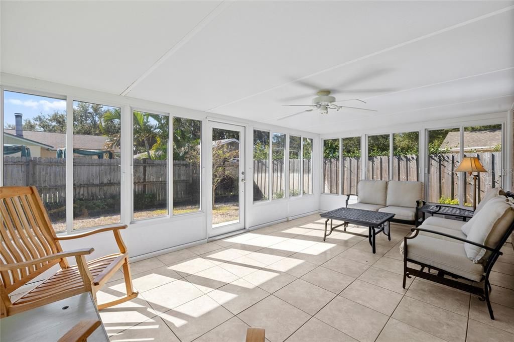 Active With Contract: $439,000 (3 beds, 2 baths, 1656 Square Feet)