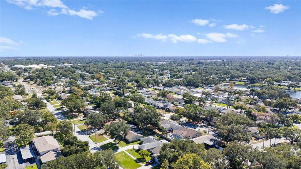 Active With Contract: $439,000 (3 beds, 2 baths, 1656 Square Feet)