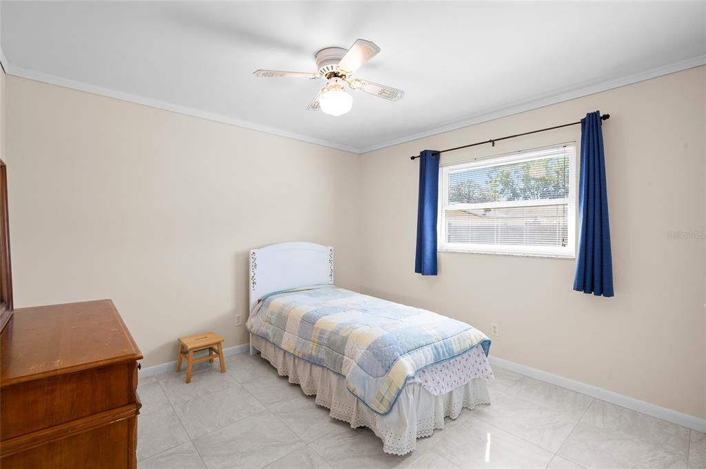 Active With Contract: $439,000 (3 beds, 2 baths, 1656 Square Feet)