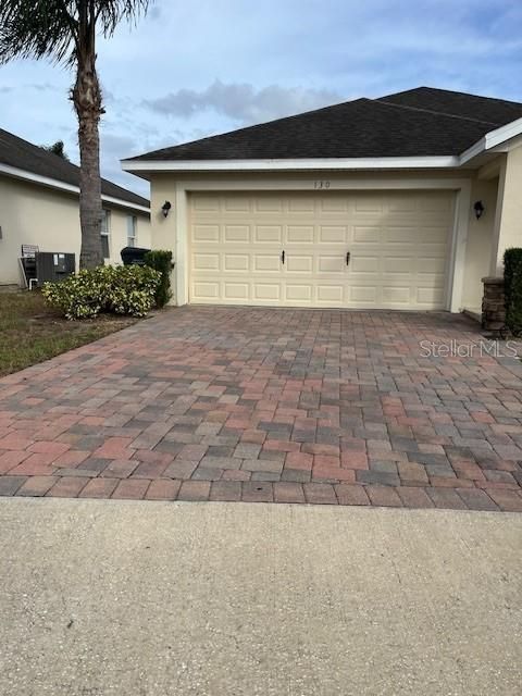 For Rent: $1,800 (3 beds, 2 baths, 1466 Square Feet)