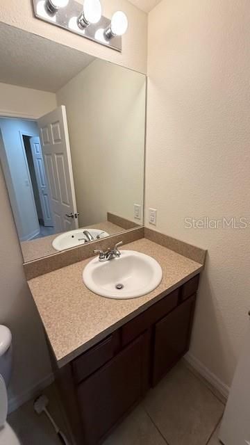 For Rent: $1,800 (3 beds, 2 baths, 1466 Square Feet)