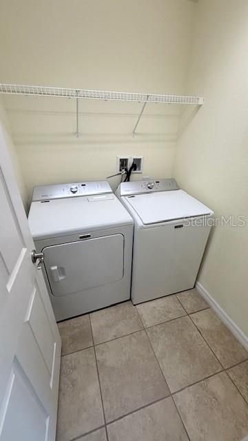 For Rent: $1,800 (3 beds, 2 baths, 1466 Square Feet)