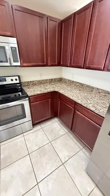 For Rent: $1,800 (3 beds, 2 baths, 1466 Square Feet)
