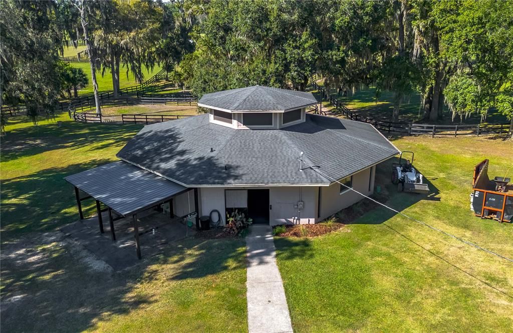 For Sale: $1,995,000 (2 beds, 2 baths, 2260 Square Feet)