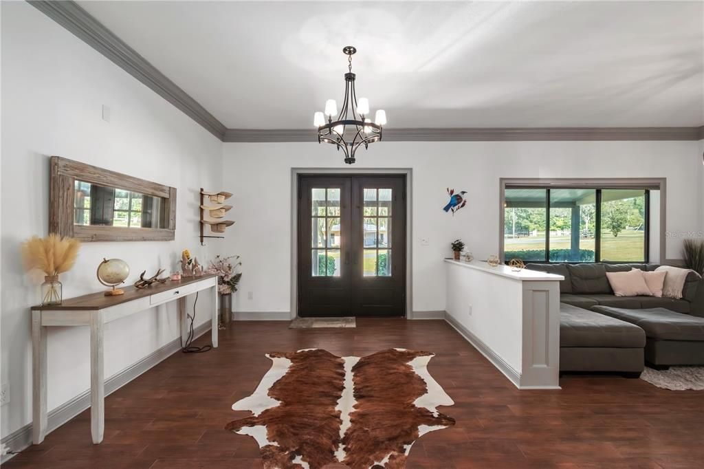 For Sale: $1,995,000 (2 beds, 2 baths, 2260 Square Feet)