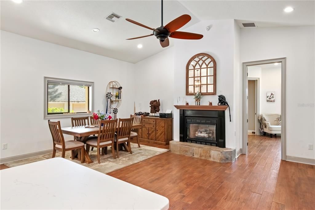 For Sale: $1,995,000 (2 beds, 2 baths, 2260 Square Feet)