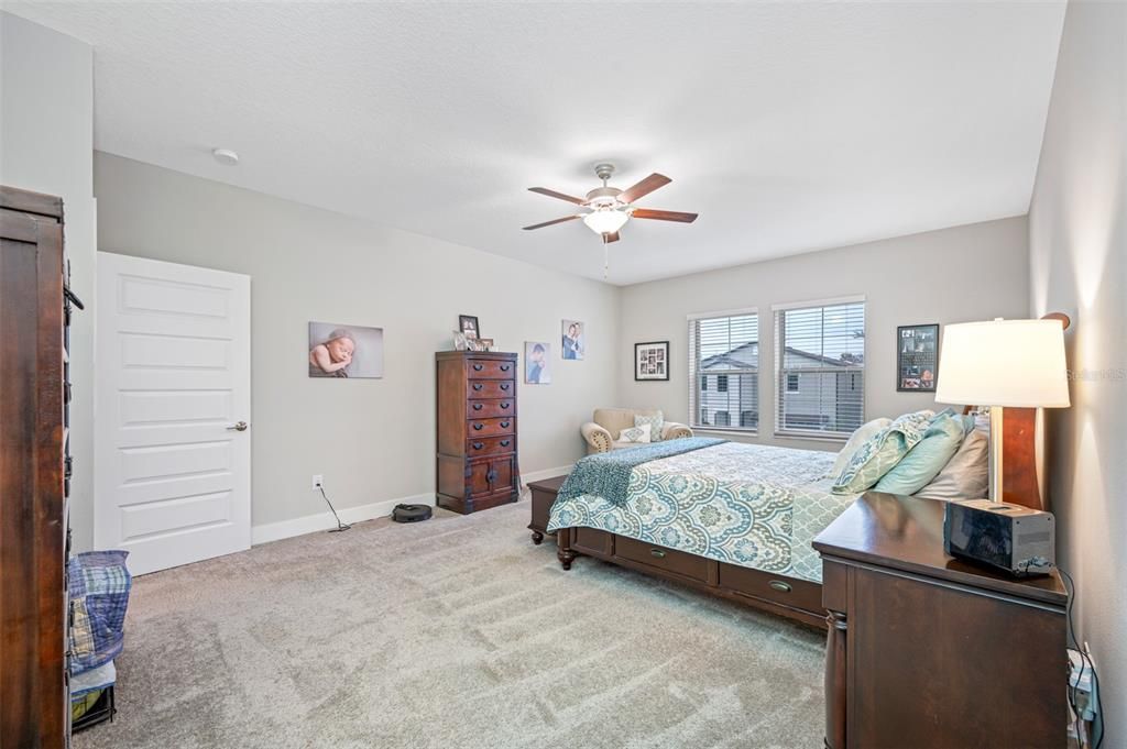 En Renta: $3,995 (5 camas, 3 baños, 2746 Pies cuadrados)