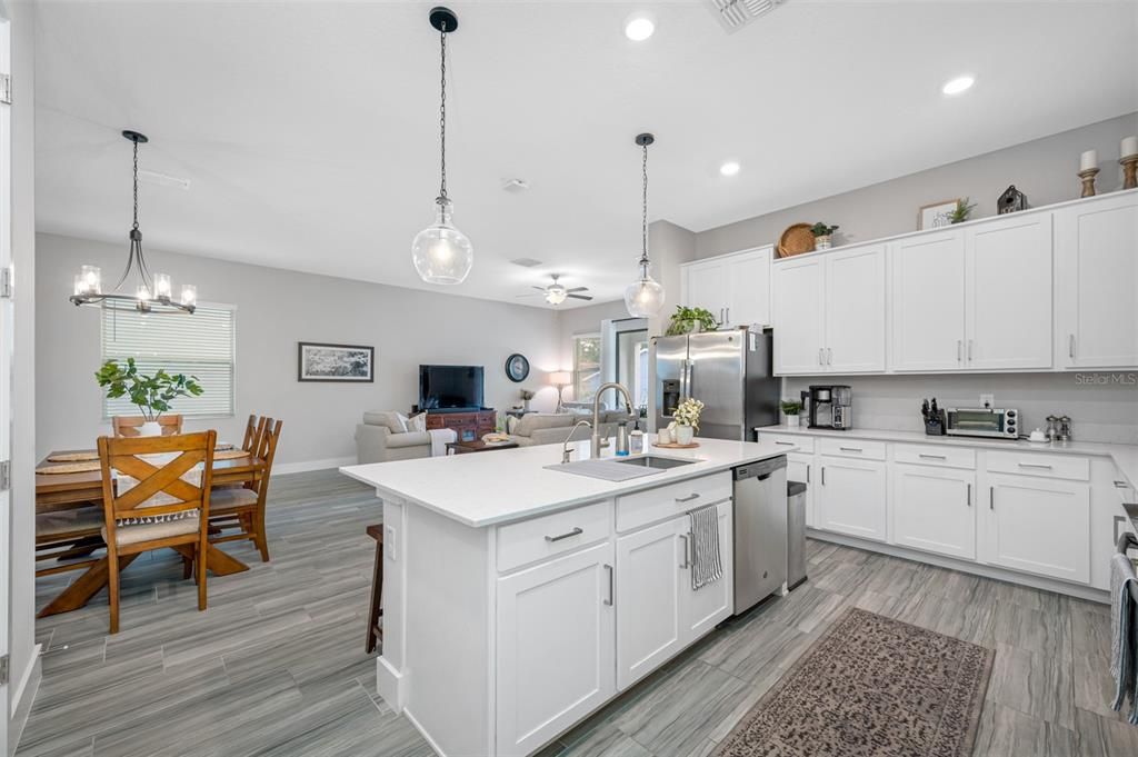 En Renta: $3,995 (5 camas, 3 baños, 2746 Pies cuadrados)