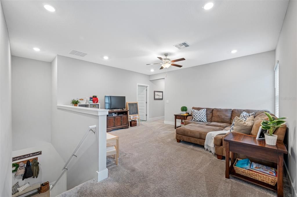 En Renta: $3,995 (5 camas, 3 baños, 2746 Pies cuadrados)