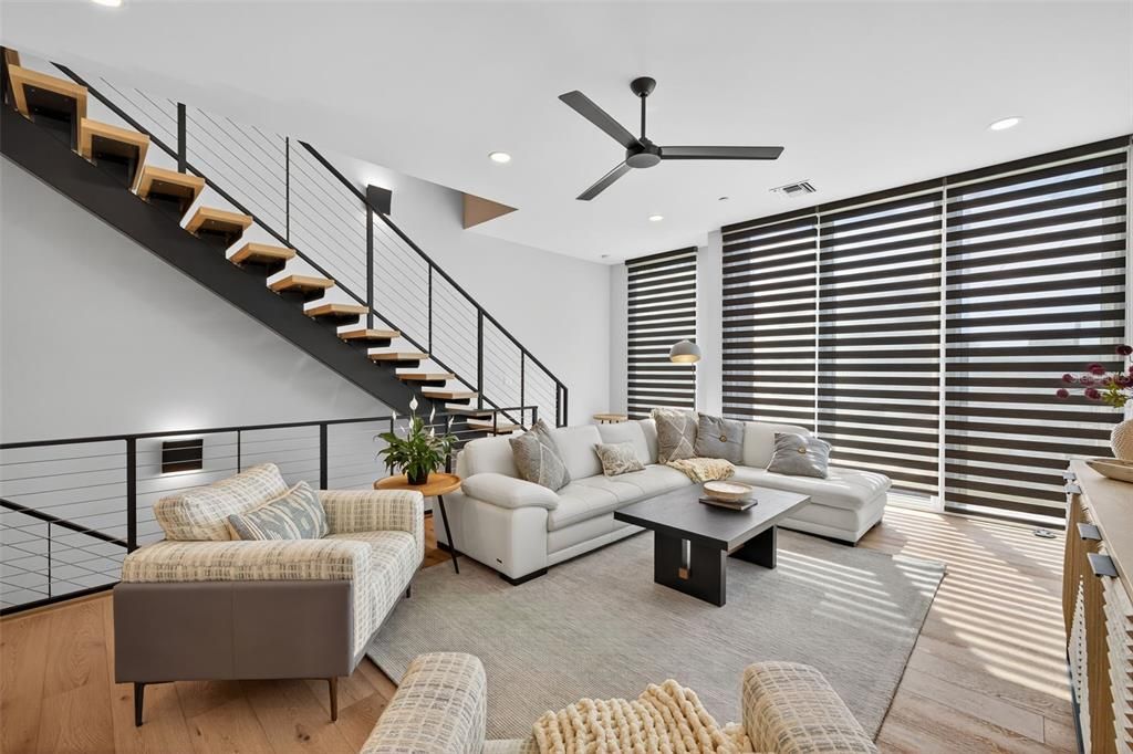 待售: $2,200,000 (4 贝兹, 4 浴室, 3240 平方英尺)