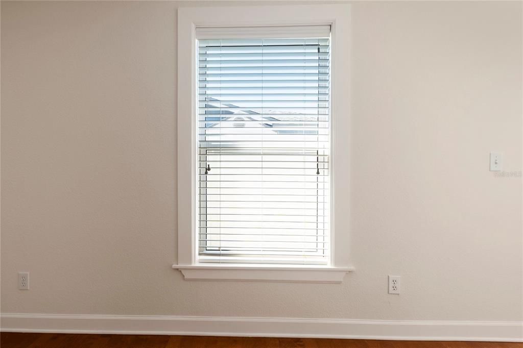 Active With Contract: $549,900 (4 beds, 3 baths, 2032 Square Feet)