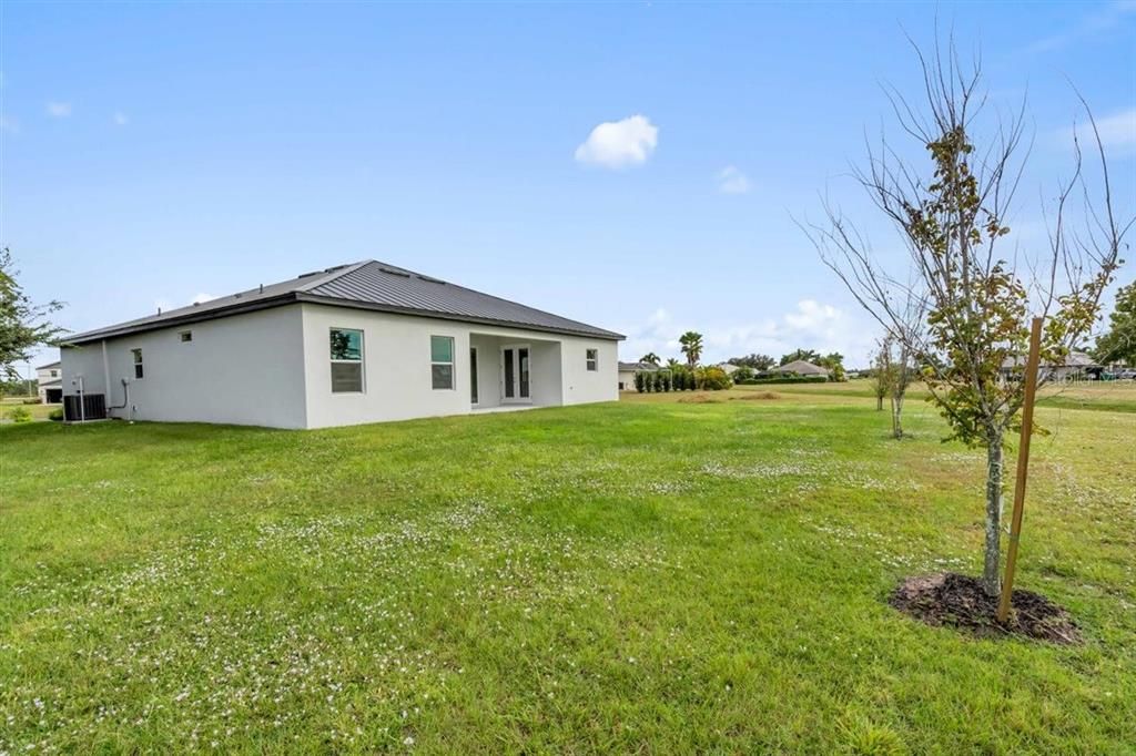 For Sale: $399,000 (4 beds, 3 baths, 2092 Square Feet)