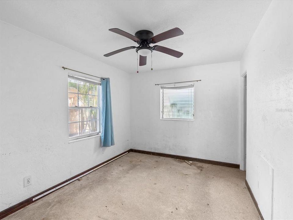 En Venta: $1,250,000 (6 camas, 0 baños, 2032 Pies cuadrados)