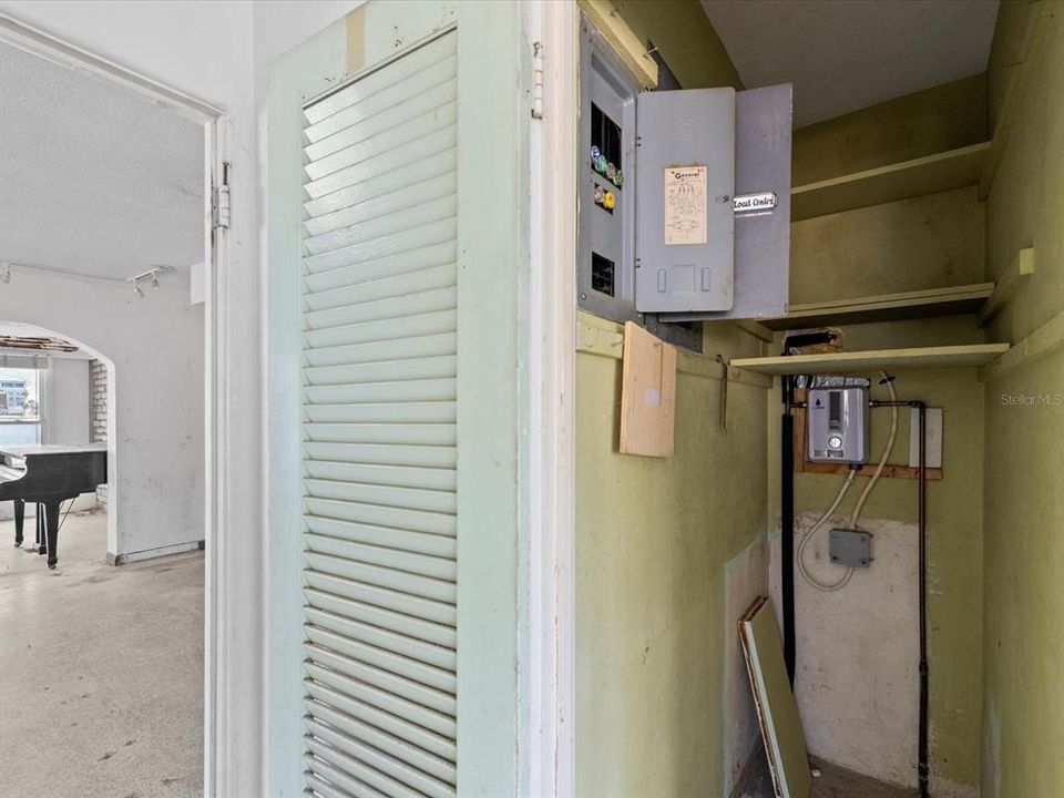 En Venta: $1,250,000 (6 camas, 0 baños, 2032 Pies cuadrados)