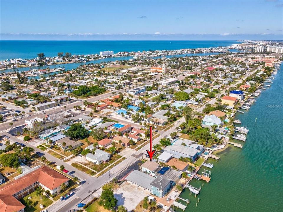 En Venta: $1,250,000 (6 camas, 0 baños, 2032 Pies cuadrados)