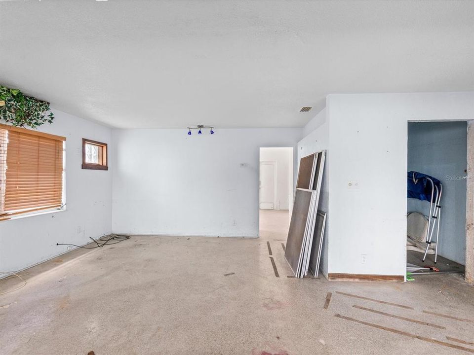 En Venta: $1,250,000 (6 camas, 0 baños, 2032 Pies cuadrados)