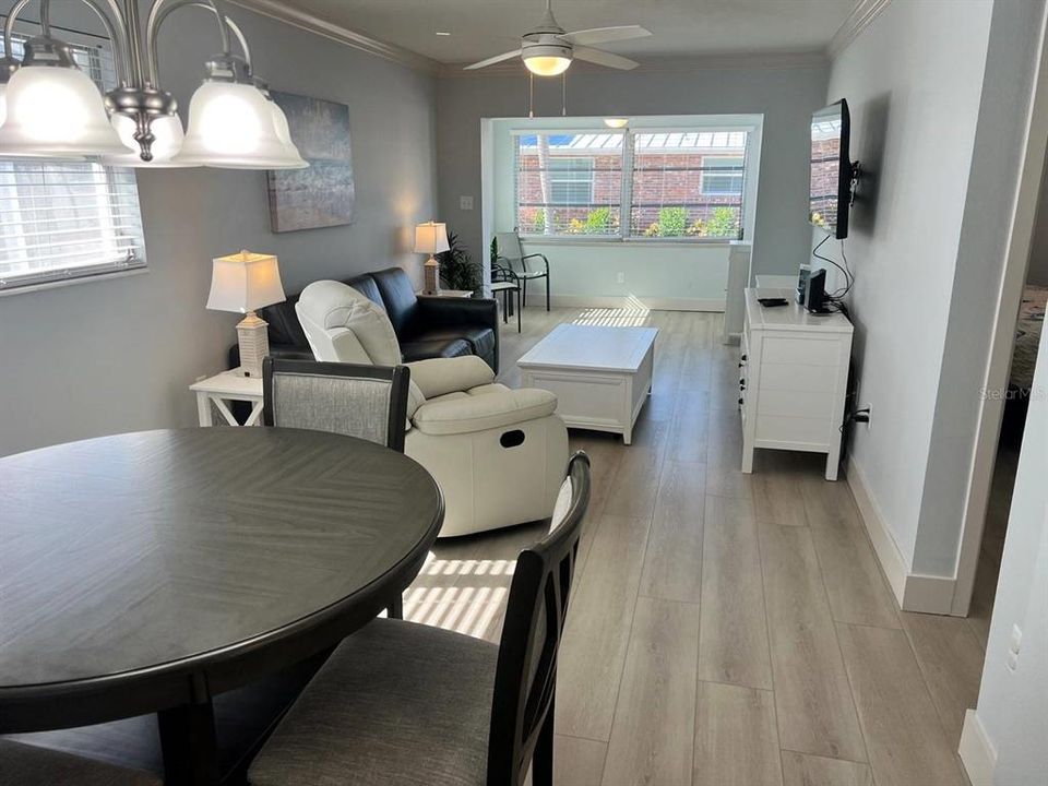 На продажу: $479,900 (1 спален, 1 ванн, 572 Квадратных фут)