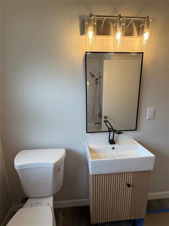 For Sale: $759,000 (3 beds, 2 baths, 1974 Square Feet)