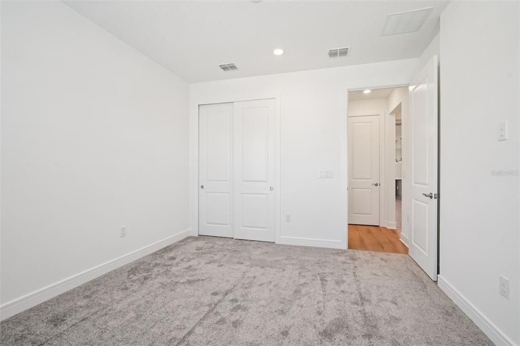 待售: $499,900 (3 贝兹, 3 浴室, 2200 平方英尺)