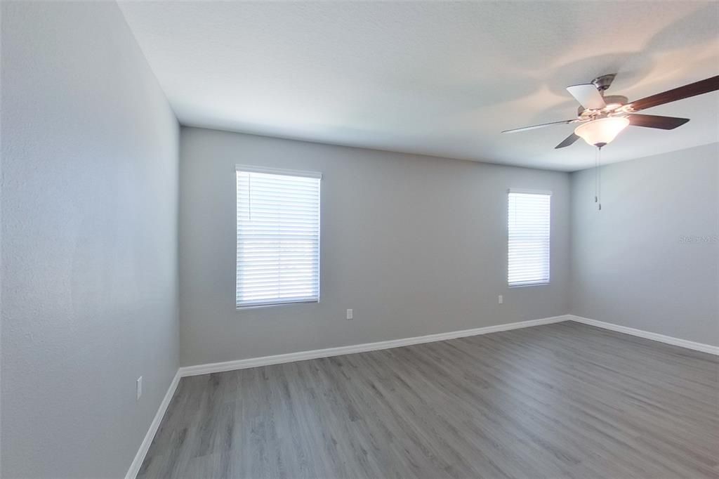 En Renta: $2,595 (5 camas, 3 baños, 2370 Pies cuadrados)