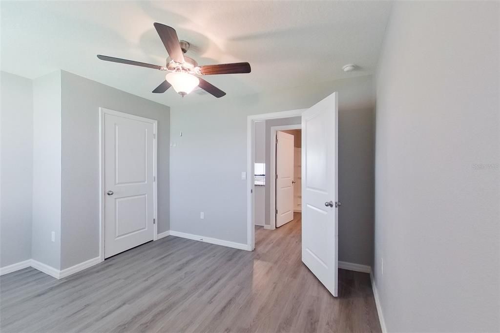 En Renta: $2,595 (5 camas, 3 baños, 2370 Pies cuadrados)