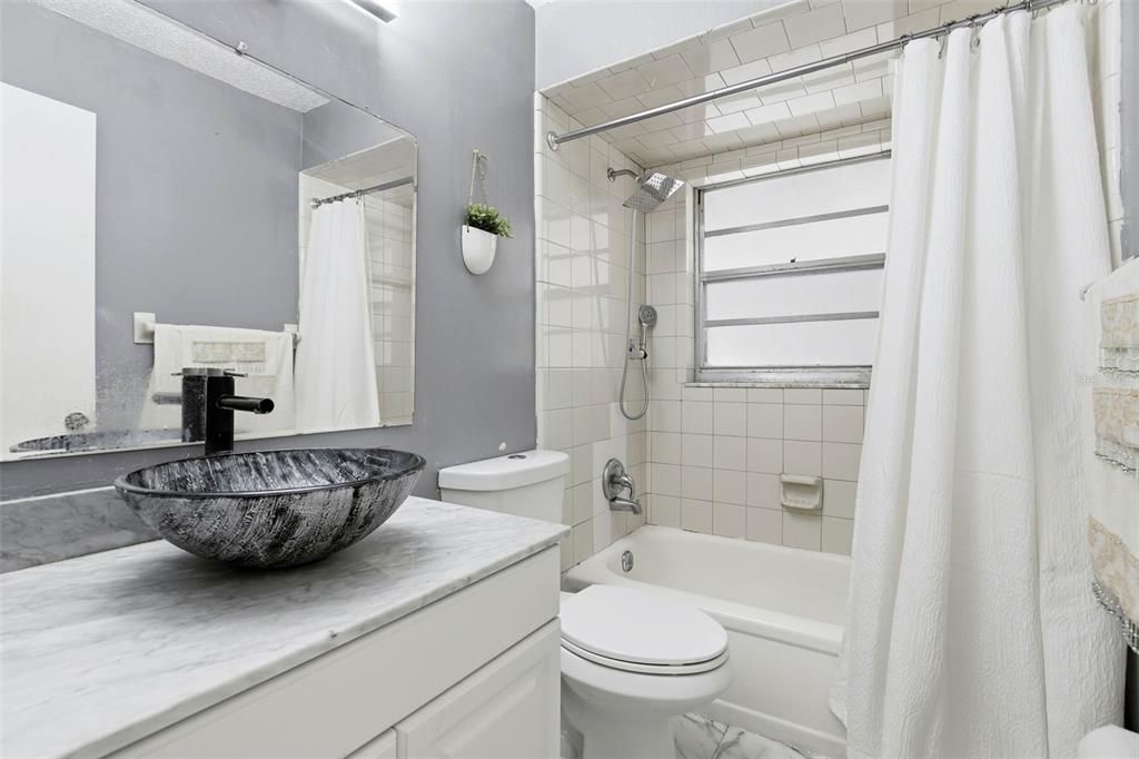 На продажу: $470,000 (3 спален, 2 ванн, 1721 Квадратных фут)