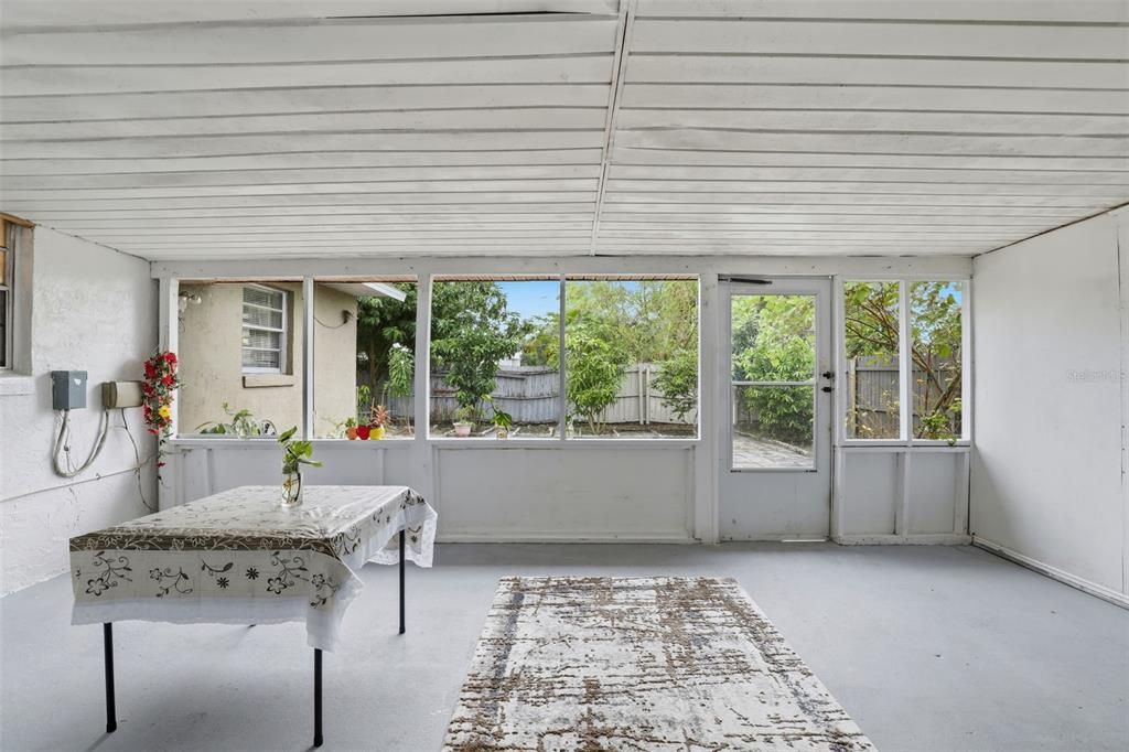 На продажу: $470,000 (3 спален, 2 ванн, 1721 Квадратных фут)