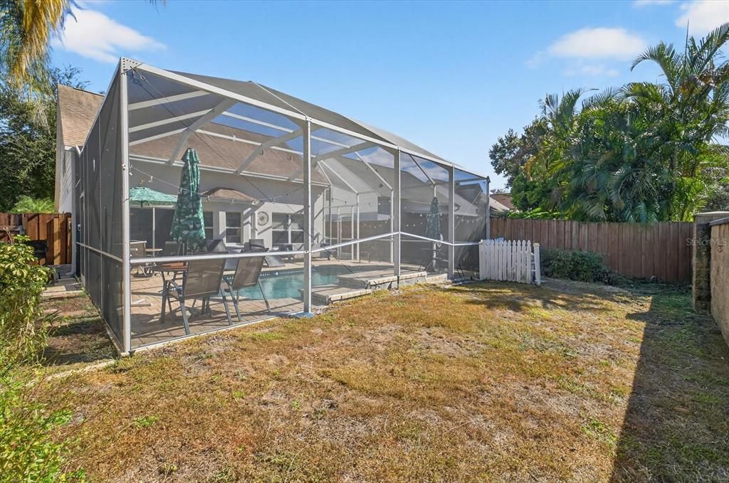 待售: $375,000 (4 贝兹, 2 浴室, 1476 平方英尺)