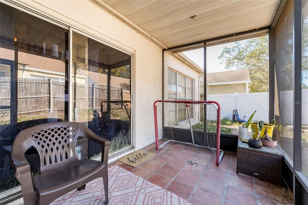 For Sale: $260,000 (2 beds, 2 baths, 1208 Square Feet)