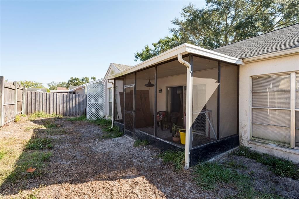 For Sale: $260,000 (2 beds, 2 baths, 1208 Square Feet)