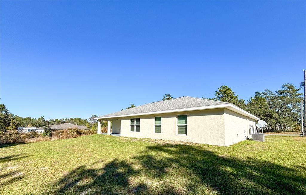 En Venta: $285,000 (3 camas, 2 baños, 1801 Pies cuadrados)