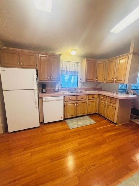 En Venta: $147,900 (2 camas, 2 baños, 1521 Pies cuadrados)