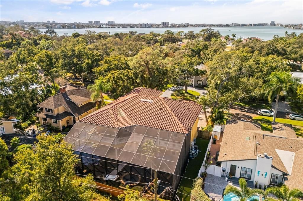 For Sale: $2,200,000 (5 beds, 4 baths, 4106 Square Feet)