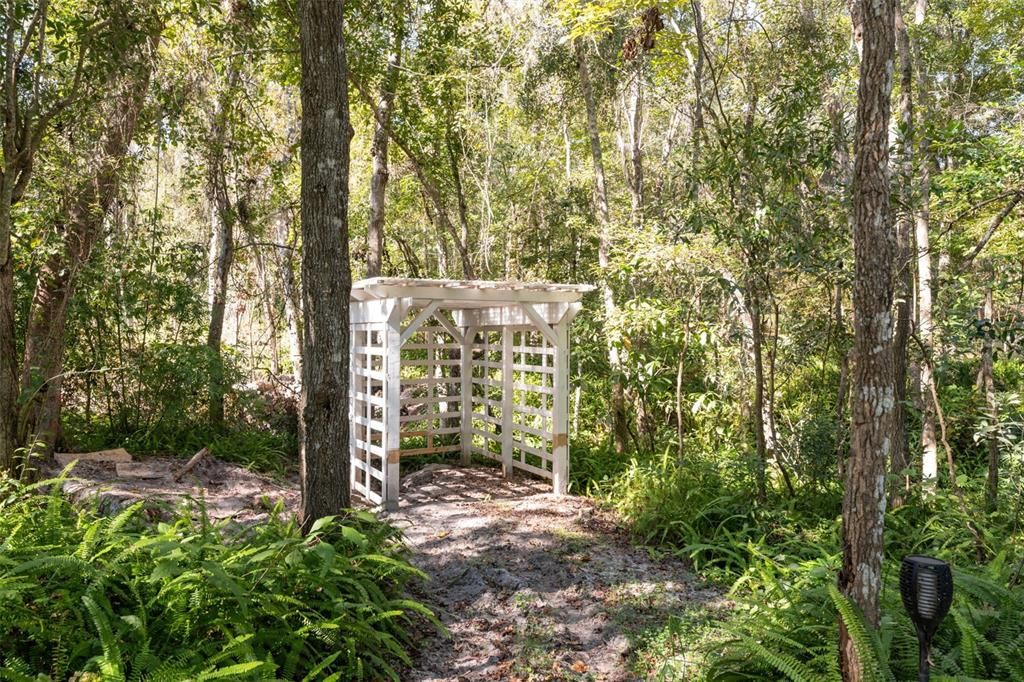 En Venta: $224,900 (2.50 acres)