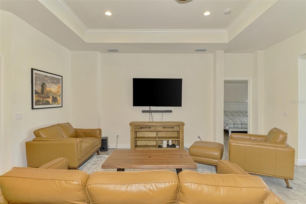 En Venta: $479,900 (3 camas, 2 baños, 1864 Pies cuadrados)