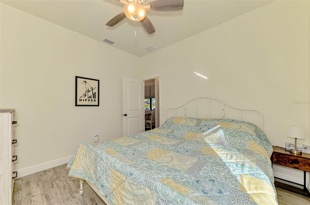 En Venta: $479,900 (3 camas, 2 baños, 1864 Pies cuadrados)