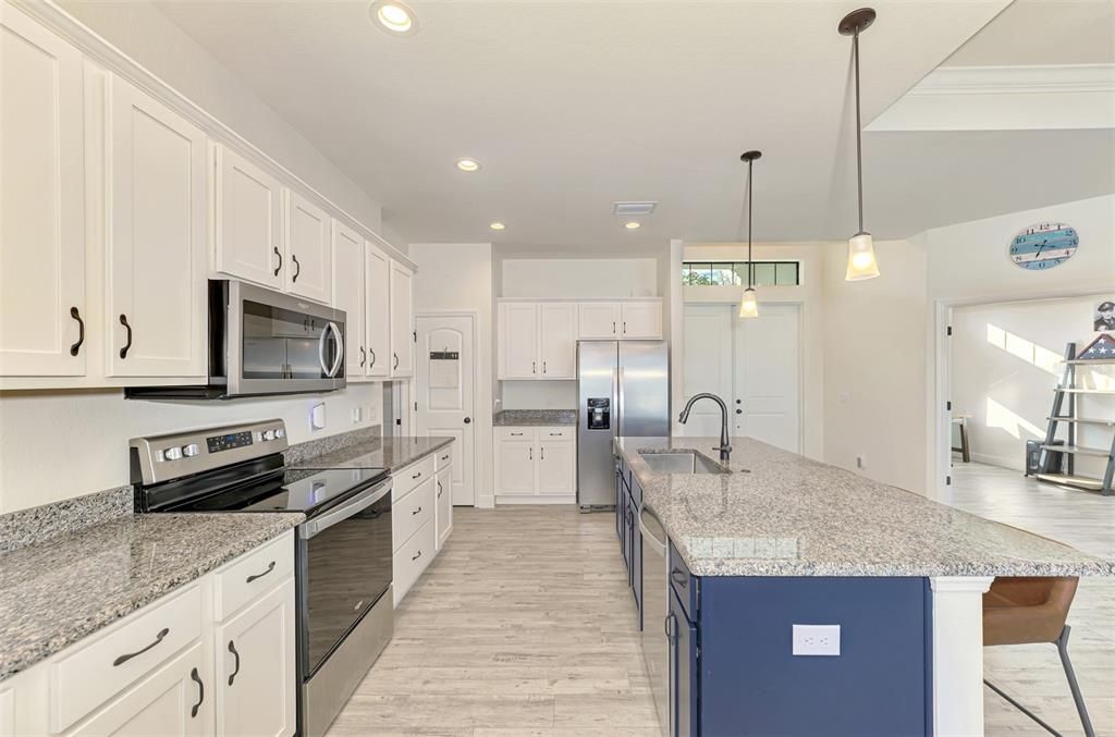 En Venta: $479,900 (3 camas, 2 baños, 1864 Pies cuadrados)