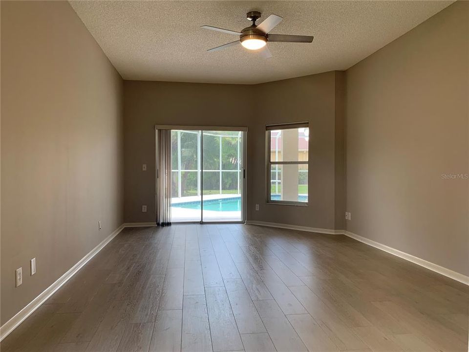 For Rent: $4,100 (4 beds, 3 baths, 2703 Square Feet)