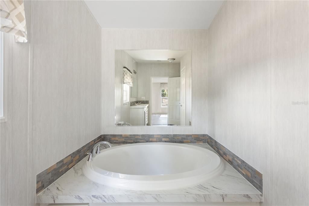 En Venta: $239,900 (3 camas, 2 baños, 1166 Pies cuadrados)