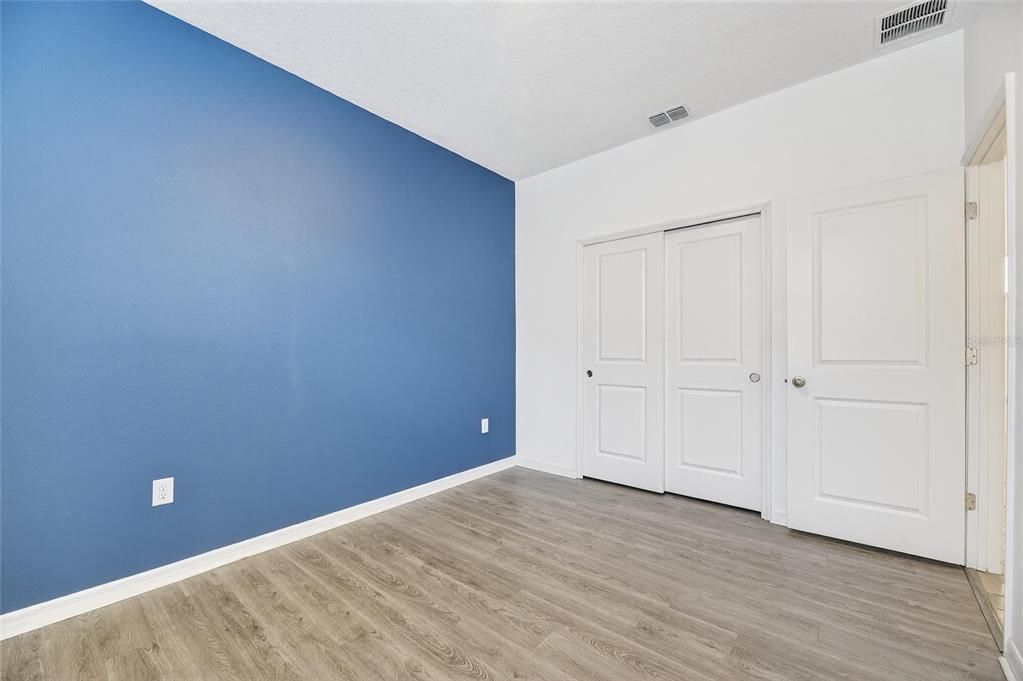 For Sale: $365,000 (4 beds, 2 baths, 1612 Square Feet)