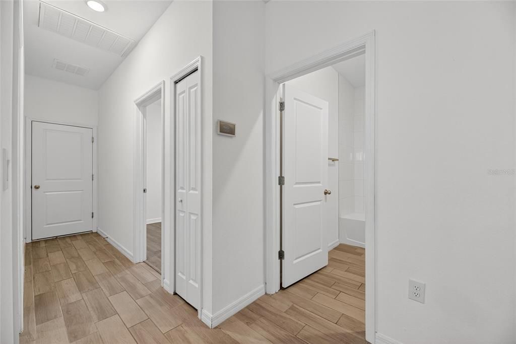 For Sale: $365,000 (4 beds, 2 baths, 1612 Square Feet)