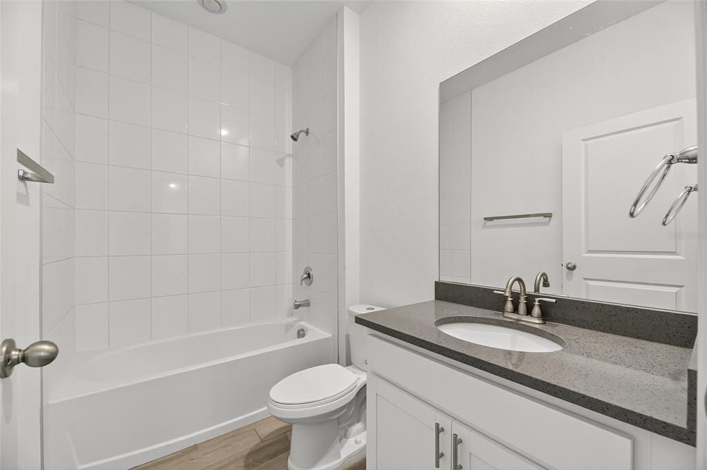 For Sale: $365,000 (4 beds, 2 baths, 1612 Square Feet)