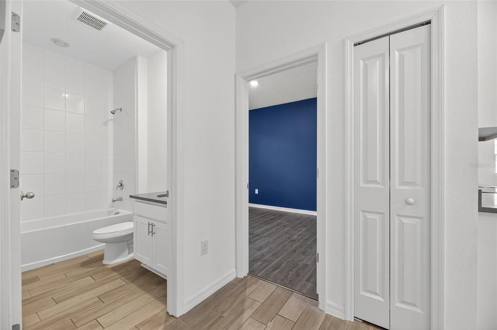 For Sale: $365,000 (4 beds, 2 baths, 1612 Square Feet)